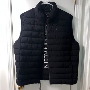 Calvin Klein Men's Black Quilted Vest